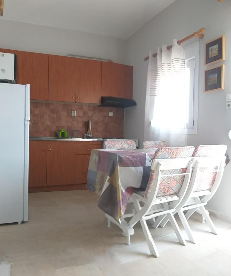The George Apartments Nea Kallikrateia Екстериор снимка